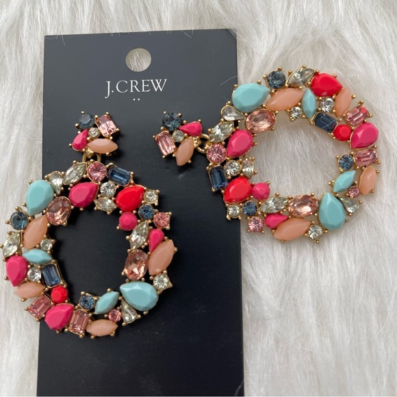 J Crew Colorful wreath statement earring - NEW - Picture 2 of 5